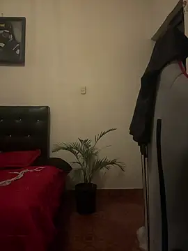 Snapshot of santiago_cutex chatting on February 26, 2026, 3:50 am santiago cutex online show from February 26, 2026, 3:50 am