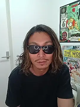 specialz0831 online show from November 2, 2025, 9:36 am