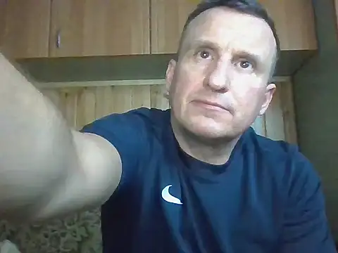 Snapshot of Maksymilian1 chatting on November 4, 2025, 8:12 pm Maksymilian1 online show from November 4, 2025, 8:12 pm