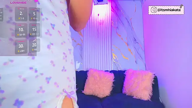 Snapshot of Mhiaa_Sweet chatting on October 30, 2025, 12:03 pm Mhiaa Sweet online show from October 30, 2025, 12:03 pm