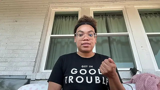 Snapshot of zahrabliss chatting on September 12, 2025, 5:13 pm zahrabliss online show from September 12, 2025, 5:13 pm