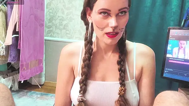 Snapshot of Bad_Idea chatting on October 27, 2025, 5:47 pm Bad Idea online show from October 27, 2025, 5:47 pm