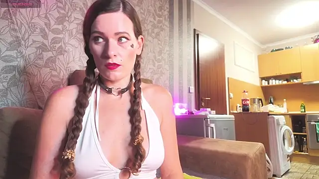 Snapshot of Bad_Idea chatting on November 4, 2025, 12:20 pm Bad Idea online show from November 4, 2025, 12:20 pm