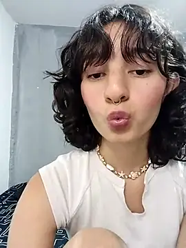 LuaBusch online show from December 18, 2025, 6:18 am