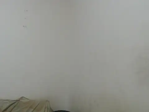 Snapshot of snackontime18 chatting on May 15, 2026, 11:03 pm snackontime18 online show from May 15, 2026, 11:03 pm