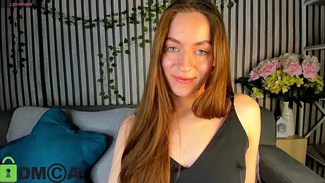 Snapshot of Agnes_Wells chatting on November 24, 2025, 8:36 am Agnes Wells online show from November 24, 2025, 8:36 am