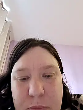 Snapshot of Feuchtekitty92@xh chatting on November 7, 2025, 8:41 am Feuchtekitty92xh online show from November 7, 2025, 8:41 am