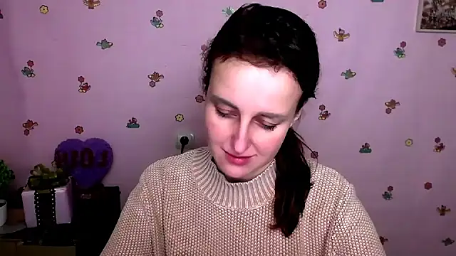 Snapshot of FeelMe__ chatting on February 5, 2026, 8:15 pm FeelMe online show from February 5, 2026, 8:15 pm