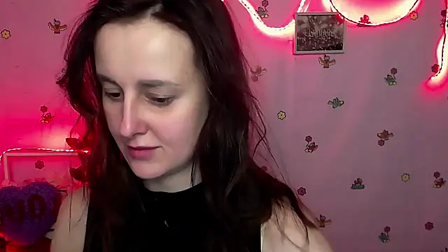 Snapshot of FeelMe__ chatting on February 18, 2026, 8:05 pm FeelMe online show from February 18, 2026, 8:05 pm