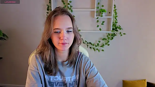 Snapshot of Casey_Sweeet chatting on November 26, 2025, 9:53 am Casey Sweeet online show from November 26, 2025, 9:53 am