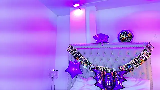 Snapshot of Ahilin_luther chatting on October 30, 2025, 2:47 pm Ahilin luther online show from October 30, 2025, 2:47 pm