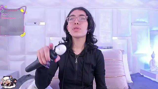 Snapshot of Im_Molly_Angel chatting on November 9, 2025, 3:27 pm Im Molly Angel online show from November 9, 2025, 3:27 pm