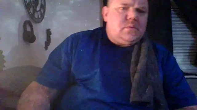 GingerSnap4444 online show from July 31, 2026, 9:09 am