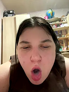 Snapshot of Kemeli008 chatting on November 26, 2025, 11:38 pm Kemeli008 online show from November 26, 2025, 11:38 pm