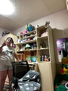 Snapshot of Kemeli008 chatting on November 25, 2025, 7:58 pm Kemeli008 online show from November 25, 2025, 7:58 pm