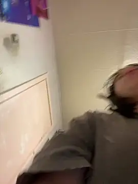 Snapshot of Kemeli008 chatting on November 7, 2025, 11:19 pm Kemeli008 online show from November 7, 2025, 11:19 pm