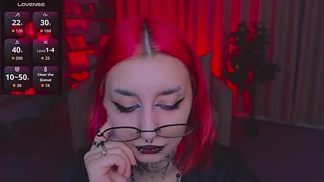 Snapshot of Mistress__Marcelline chatting on July 16, 2026, 2:08 am Mistress Marcelline online show from July 16, 2026, 2:08 am