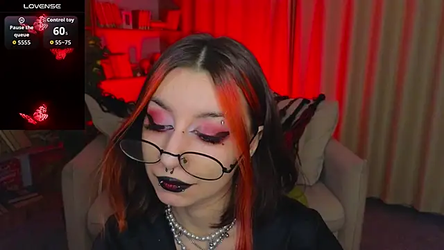 Snapshot of Mistress__Marcelline chatting on March 1, 2026, 9:42 am Mistress Marcelline online show from March 1, 2026, 9:42 am