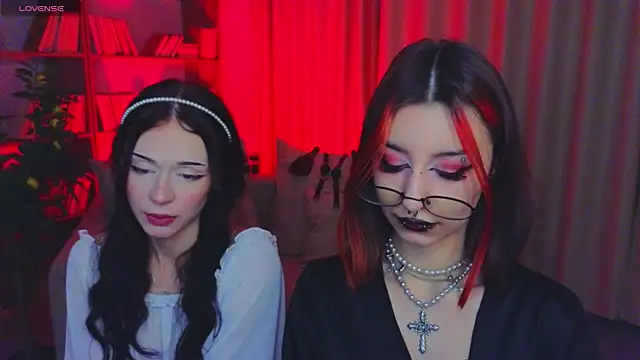 Snapshot of Mistress__Marcelline chatting on February 28, 2026, 9:53 am Mistress Marcelline online show from February 28, 2026, 9:53 am