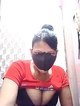 Snapshot of varnika chatting on November 1, 2025, 11:48 am varnika online show from November 1, 2025, 11:48 am