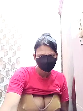 Snapshot of varnika chatting on September 13, 2025, 9:04 pm varnika online show from September 13, 2025, 9:04 pm