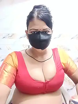 Snapshot of varnika chatting on July 16, 2026, 12:13 pm varnika online show from July 16, 2026, 12:13 pm