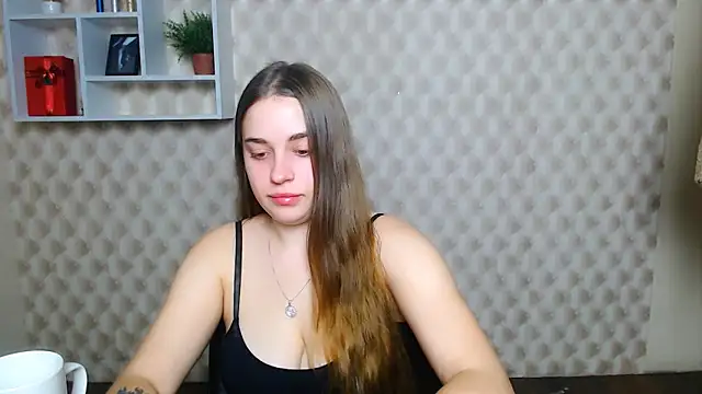  MillaDellf  online show from November 11, 2025, 9:59 am