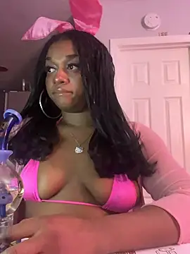 XKimmyGreen online show from April 4, 2026, 3:02 am