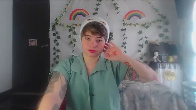 Mitsuha gate online show from April 17, 2026, 3:48 pm