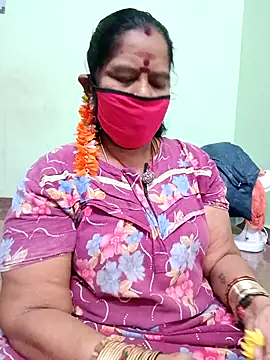 Snapshot of amuthasree chatting on October 17, 2025, 4:42 pm amuthasree online show from October 17, 2025, 4:42 pm