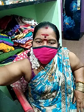 Snapshot of amuthasree chatting on September 18, 2025, 5:05 pm amuthasree online show from September 18, 2025, 5:05 pm