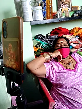 Snapshot of amuthasree chatting on October 1, 2025, 10:09 am amuthasree online show from October 1, 2025, 10:09 am