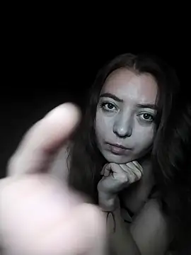 Viktoriia27 online show from May 20, 2026, 7:33 pm