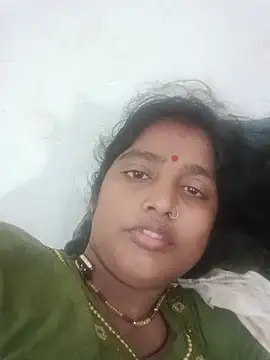 Snapshot of Guriya0076 chatting on June 14, 2026, 11:17 pm Guriya0076 online show from June 14, 2026, 11:17 pm