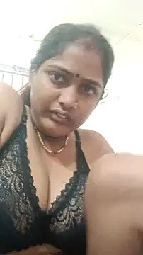 Guriya0076 online show from April 27, 2026, 12:41 am