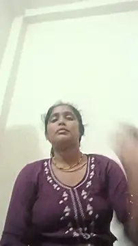 Snapshot of Guriya0076 chatting on June 4, 2026, 1:16 pm Guriya0076 online show from June 4, 2026, 1:16 pm