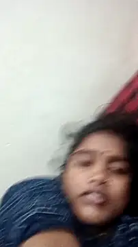 Snapshot of Guriya0076 chatting on October 10, 2025, 11:22 am Guriya0076 online show from October 10, 2025, 11:22 am