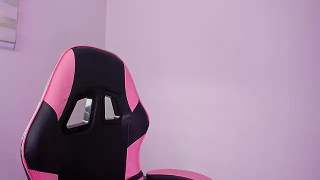 Arianna Jannes online show from March 10, 2026, 5:28 pm