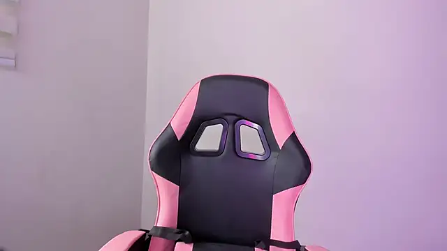 Arianna Jannes online show from February 11, 2026, 5:24 pm