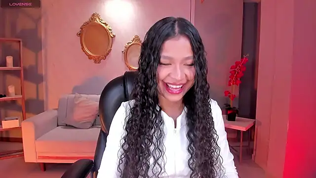 Snapshot of SophieHouston_ chatting on November 12, 2025, 4:16 am SophieHouston online show from November 12, 2025, 4:16 am