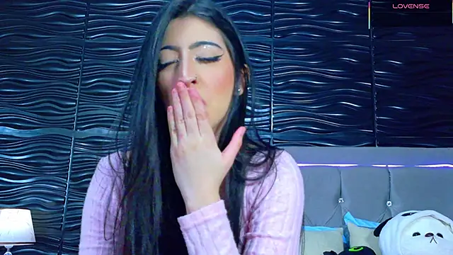 Snapshot of Ambar_Bull chatting on October 23, 2025, 12:15 pm Ambar Bull online show from October 23, 2025, 12:15 pm