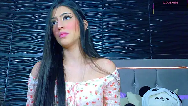 Snapshot of Ambar_Bull chatting on November 5, 2025, 12:30 pm Ambar Bull online show from November 5, 2025, 12:30 pm