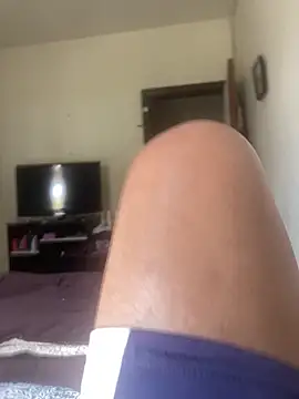 Snapshot of PIROCAGG21 chatting on November 13, 2025, 6:23 pm PIROCAGG21 online show from November 13, 2025, 6:23 pm