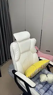 Qianqian-888 online show from October 30, 2025, 1:15 am