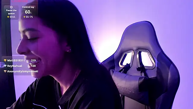 Snapshot of ValkaGrecco chatting on December 3, 2025, 3:07 am ValkaGrecco online show from December 3, 2025, 3:07 am