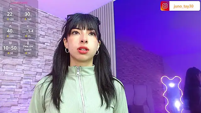 Snapshot of juno_tay chatting on October 4, 2025, 11:34 am juno tay online show from October 4, 2025, 11:34 am