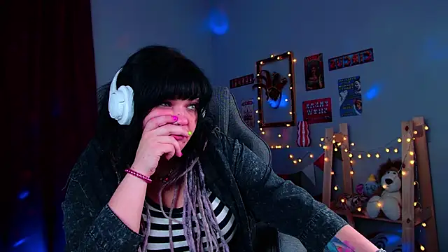 MaryHarrys online show from June 6, 2026, 9:03 am