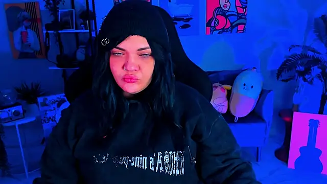 Snapshot of MaryHarrys chatting on November 8, 2025, 2:15 am MaryHarrys online show from November 8, 2025, 2:15 am