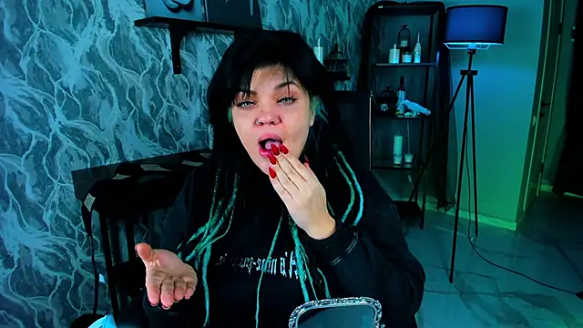 Snapshot of MaryHarrys chatting on November 23, 2025, 2:32 am MaryHarrys online show from November 23, 2025, 2:32 am