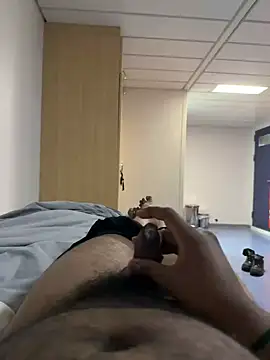 Snapshot of Deps2049 chatting on December 16, 2025, 5:55 am Deps2049 online show from December 16, 2025, 5:55 am